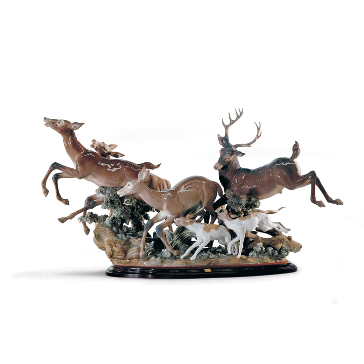 Lladro Pursued Deer Sculpture. Limited Edition - 01001377