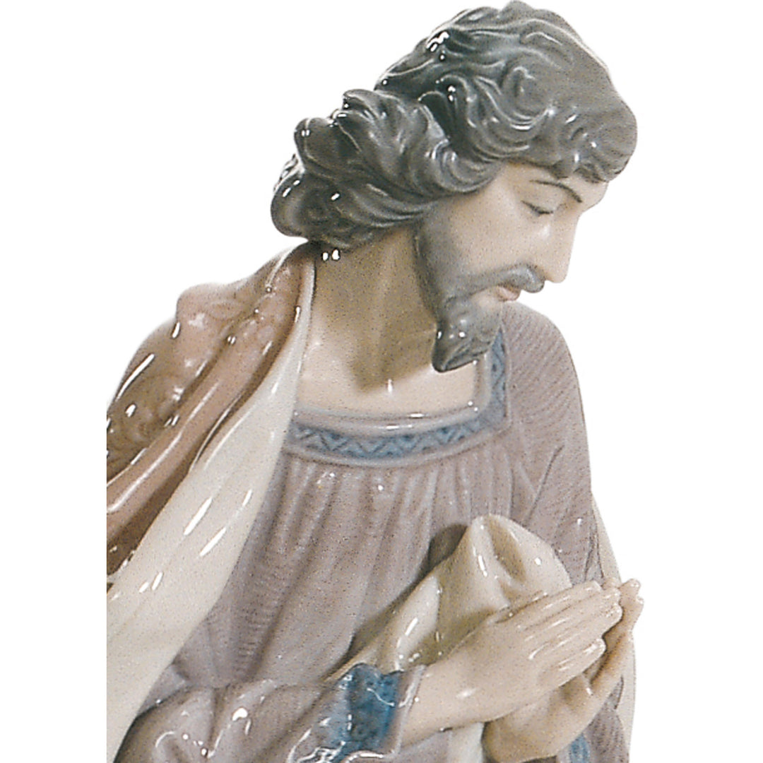 Image 4 Lladro Saint Joseph Nativity Figurine - 01001386