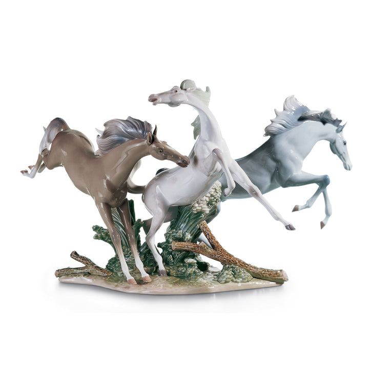 Lladro Born Free Horses Sculpture - 01001420