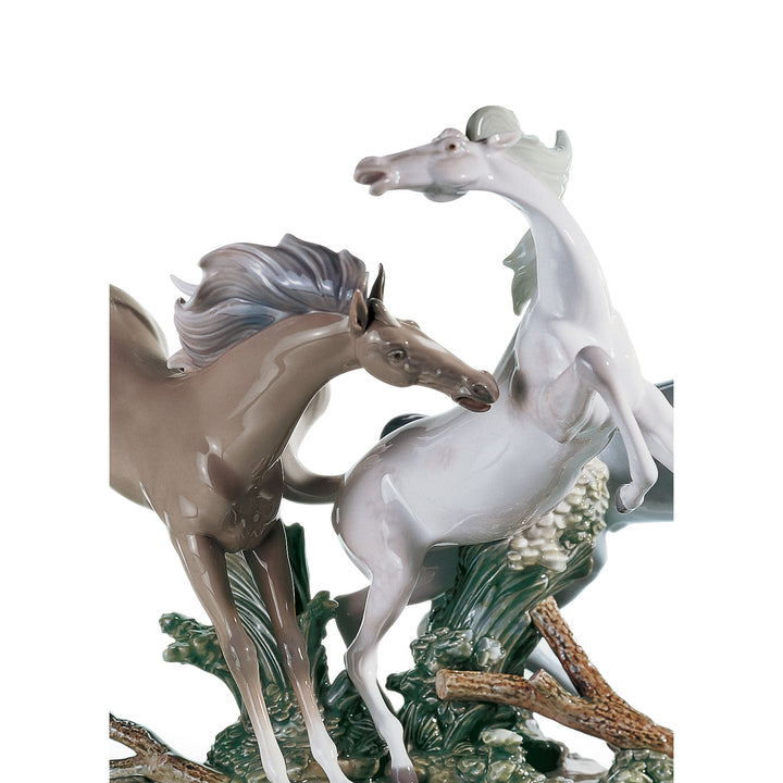 Image 2 Lladro Born Free Horses Sculpture - 01001420
