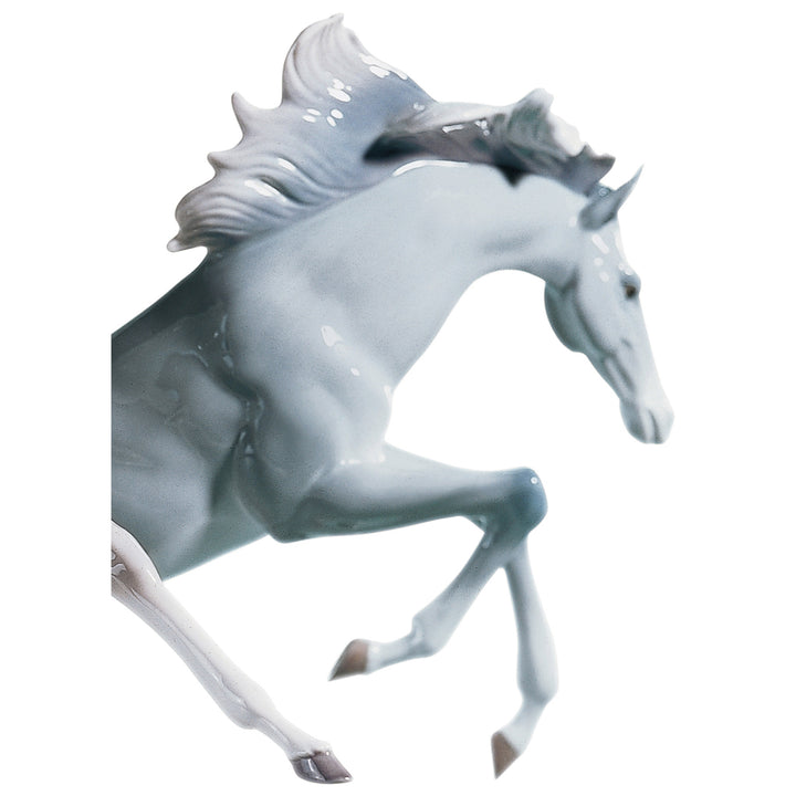 Image 4 Lladro Born Free Horses Sculpture - 01001420