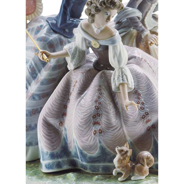 Image 2 Lladro Three Sisters Sculpture. Limited Edition - 01001492