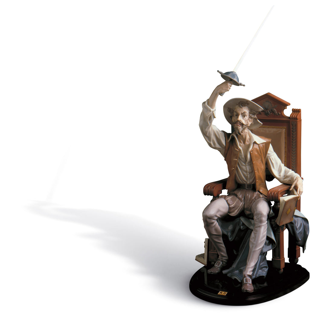 LLADRÓ Don Quixote Standing Up Figurine. Porcelain Don Quixote Figure. :  : Home
