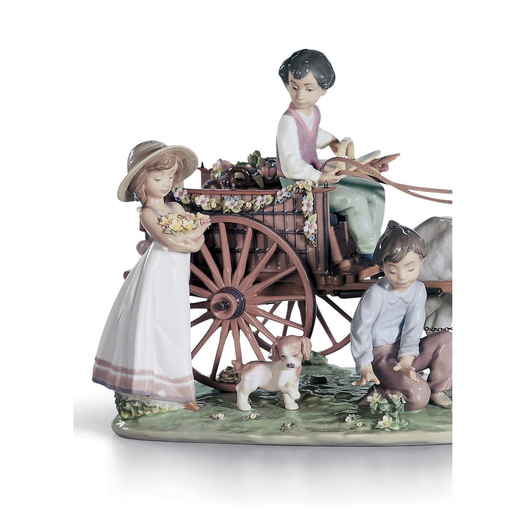 Image 2 Lladro Enchanted Outing Children Sculpture. Limited Edition - 01001797
