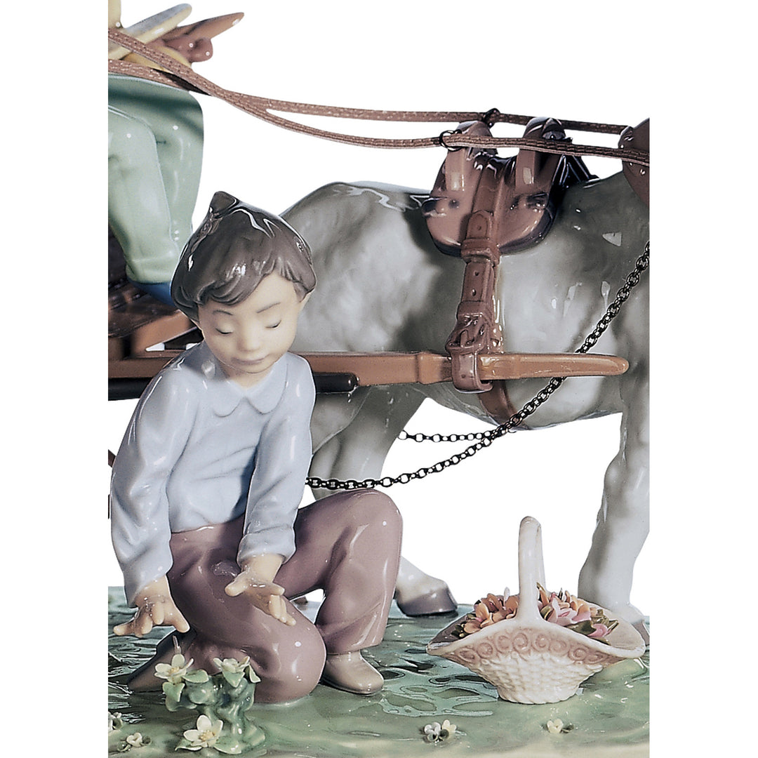 Image 4 Lladro Enchanted Outing Children Sculpture. Limited Edition - 01001797