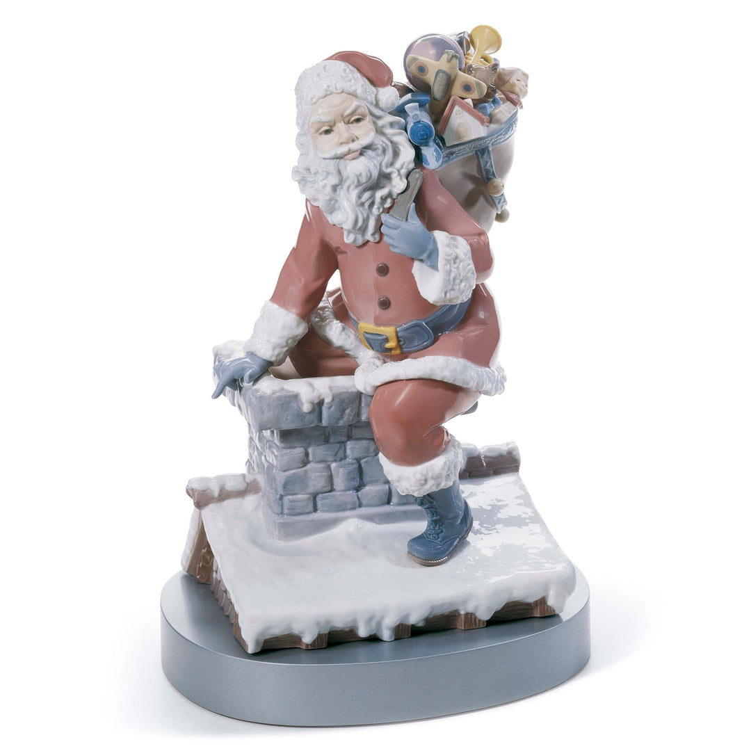 Lladro Down The Chimney Santa Figurine. Limited Edition - 01001931