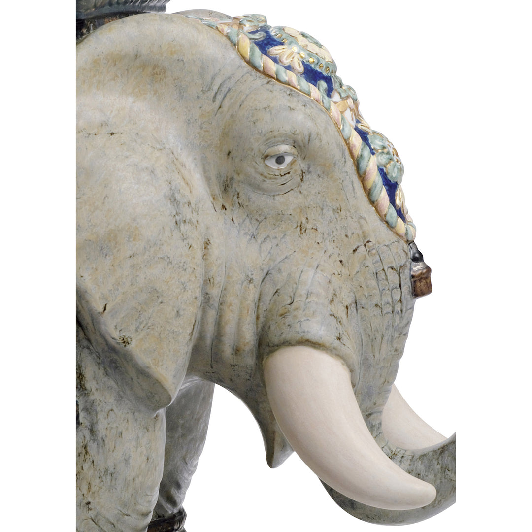 Image 5 Lladro Siamese Elephant Sculpture. Limited Edition - 01001937
