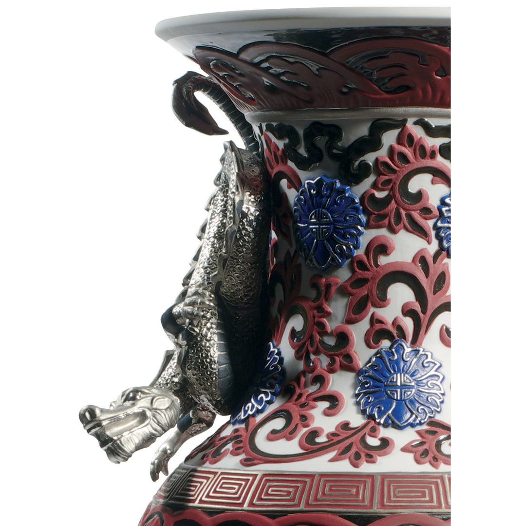 Image 4 Lladro Oriental Vase Sculpture. Blue. Limited Edition - 01001955