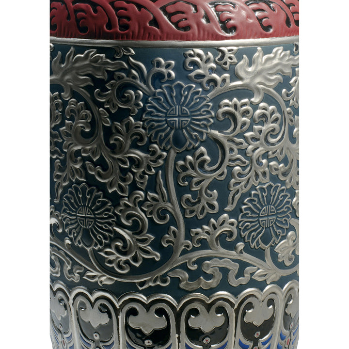 Image 5 Lladro Oriental Vase Sculpture. Blue. Limited Edition - 01001955