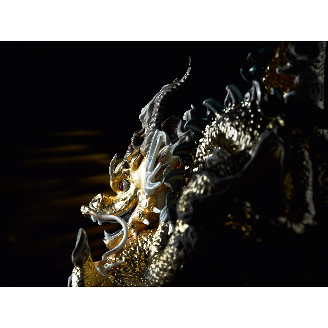 Image 2 Lladro Great Dragon Sculpture. Limited Edition. Golden Lustre - 01001973