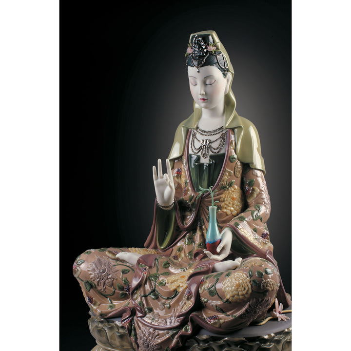 Image 4 Lladro Kwan Yin Sculpture. Limited Edition - 01001977