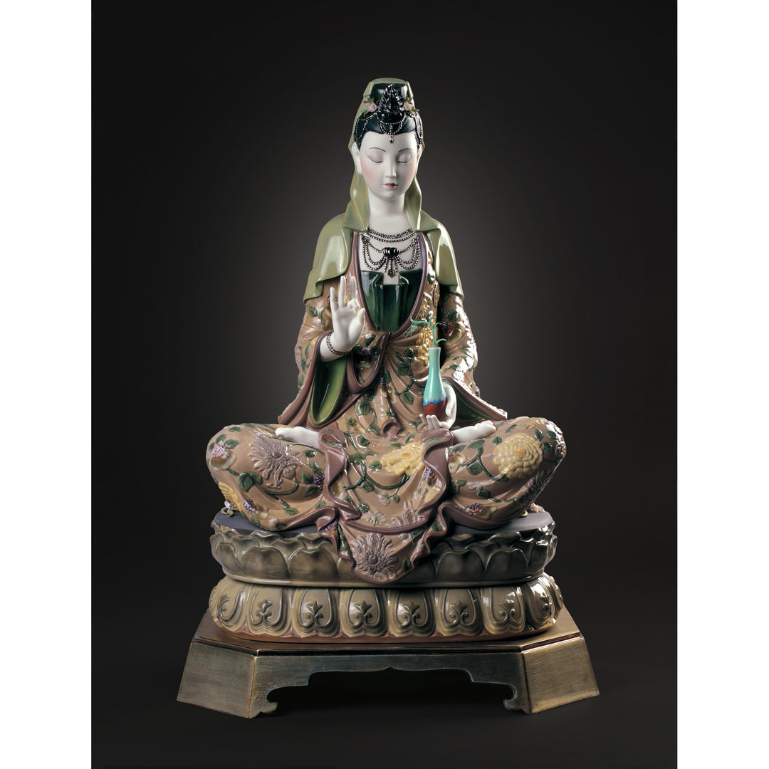 Image 5 Lladro Kwan Yin Sculpture. Limited Edition - 01001977