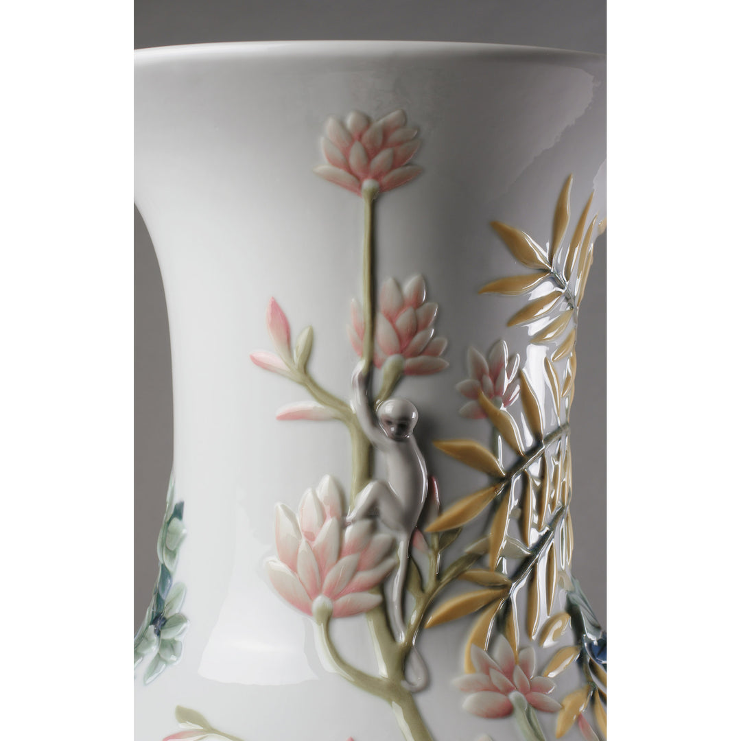Image 10 Lladro Paradise Vase Sculpture. Limited Edition - 01001997