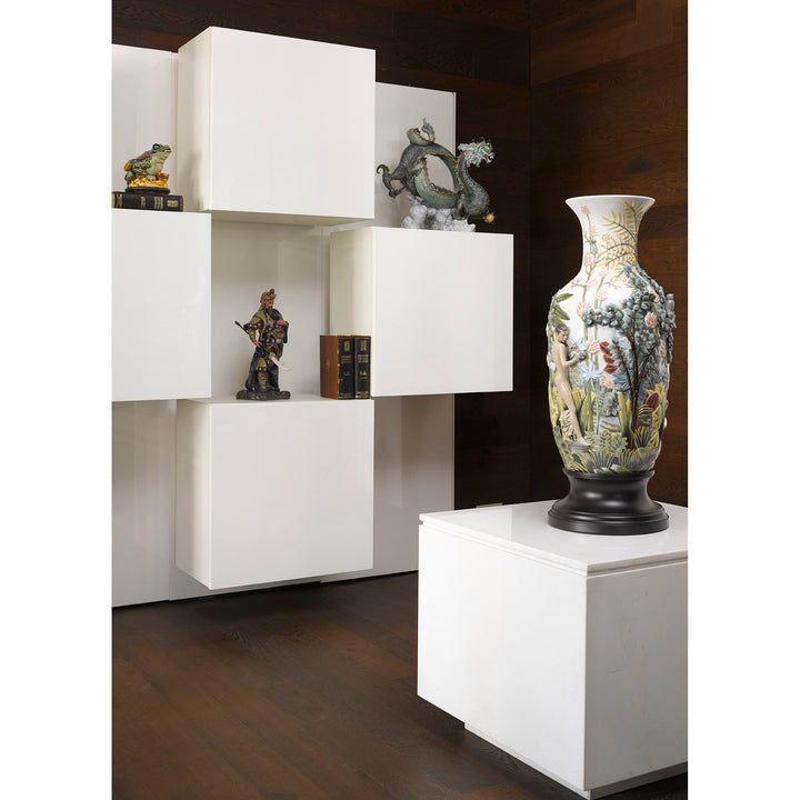 Image 14 Lladro Paradise Vase Sculpture. Limited Edition - 01001997