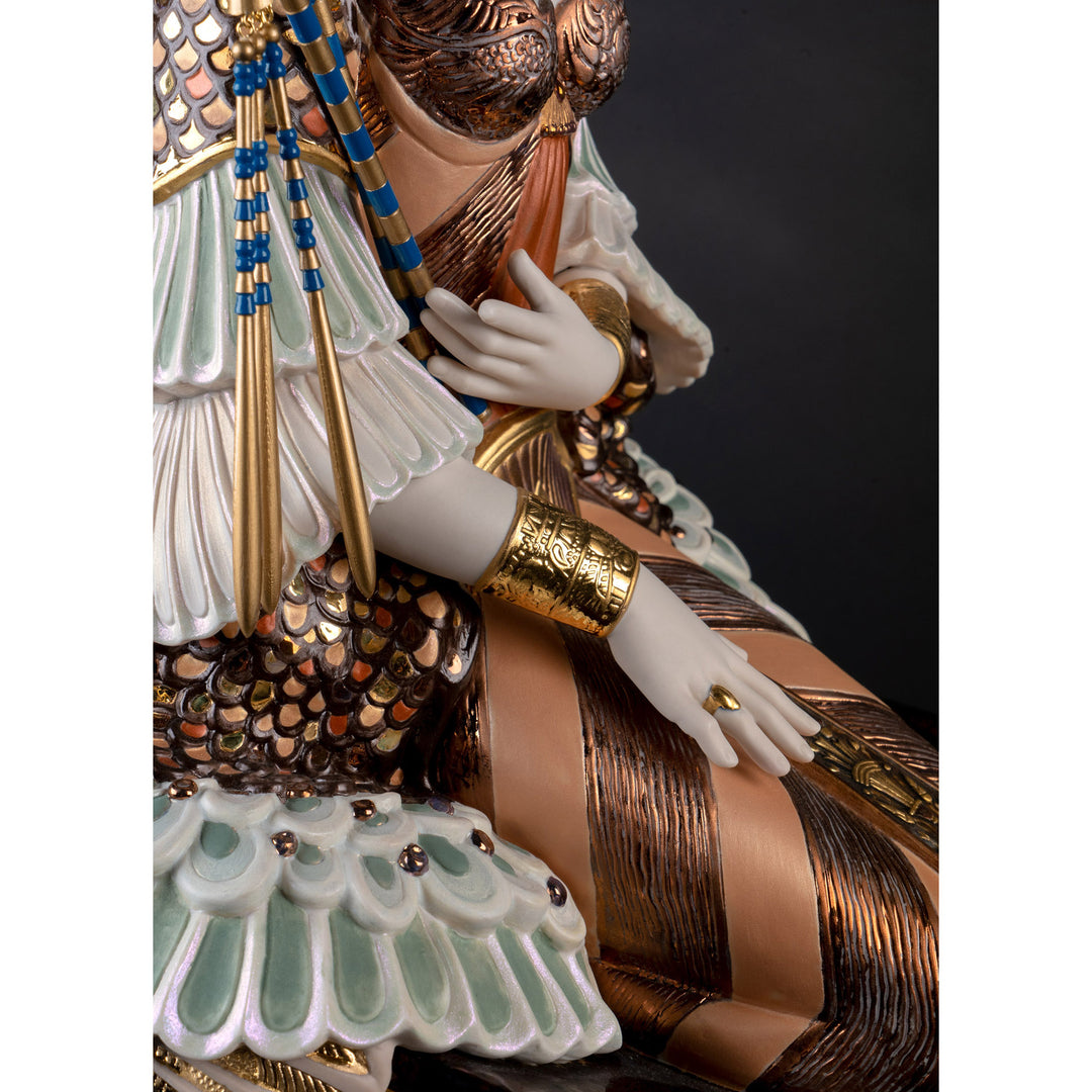 Image 6 Lladro Cleopatra Sculpture. Limited Edition - 01002022