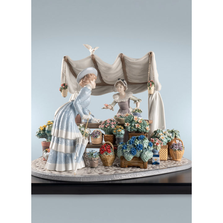 Image 2 Lladro Flowers market Sculpture. Limited edition - 01002023
