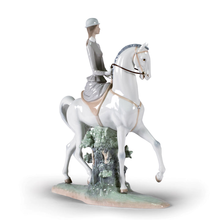 Image 3 Lladro Woman on Horse Figurine - 01004516