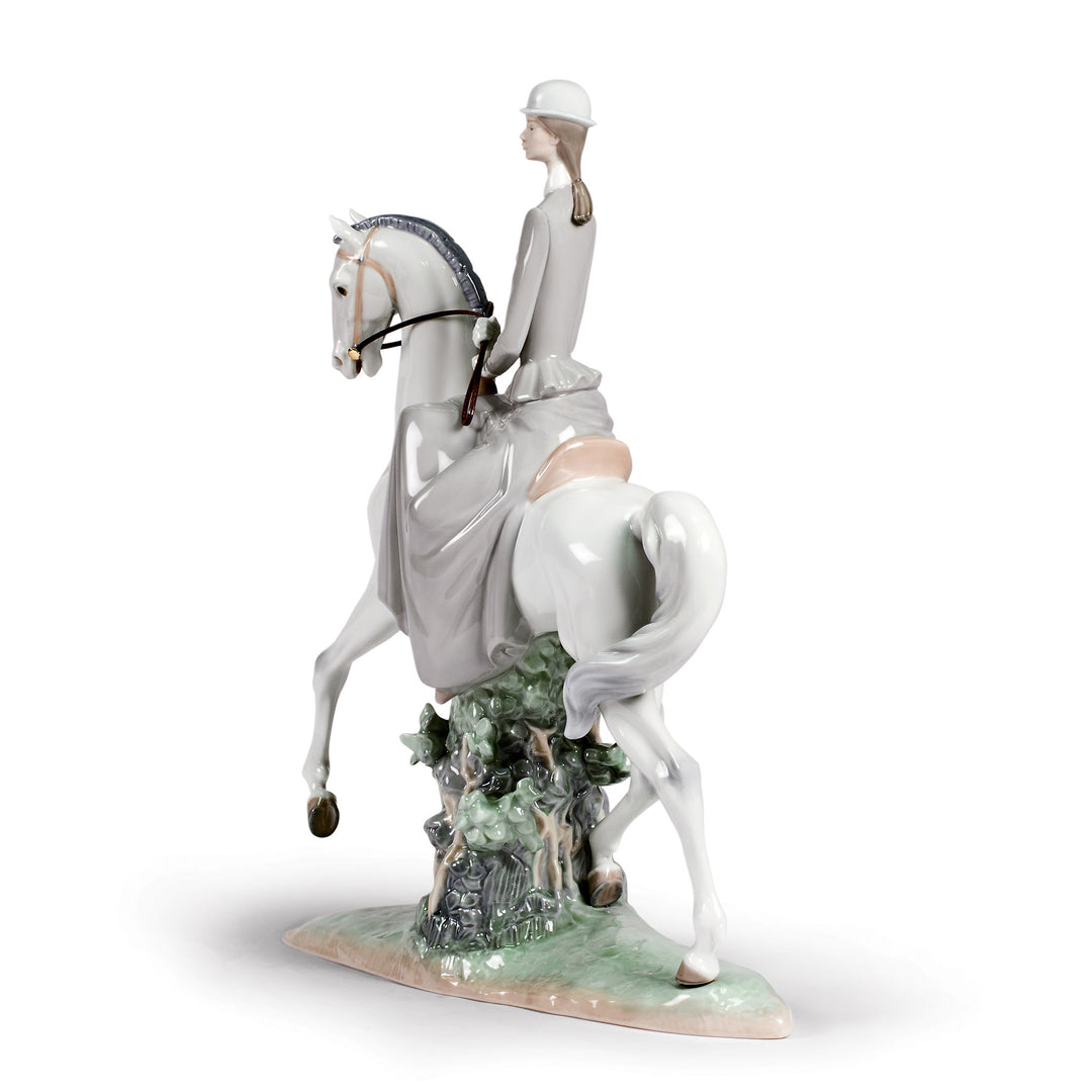 Image 5 Lladro Woman on Horse Figurine - 01004516