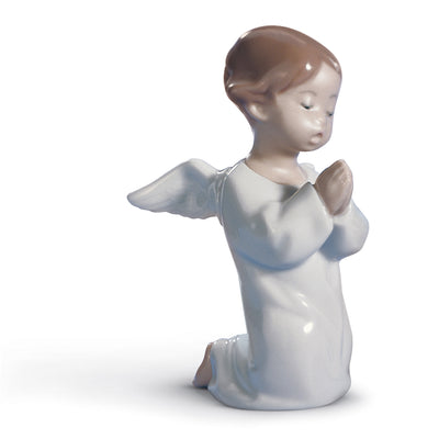 Lladro Angel Praying Figurine - 01004538