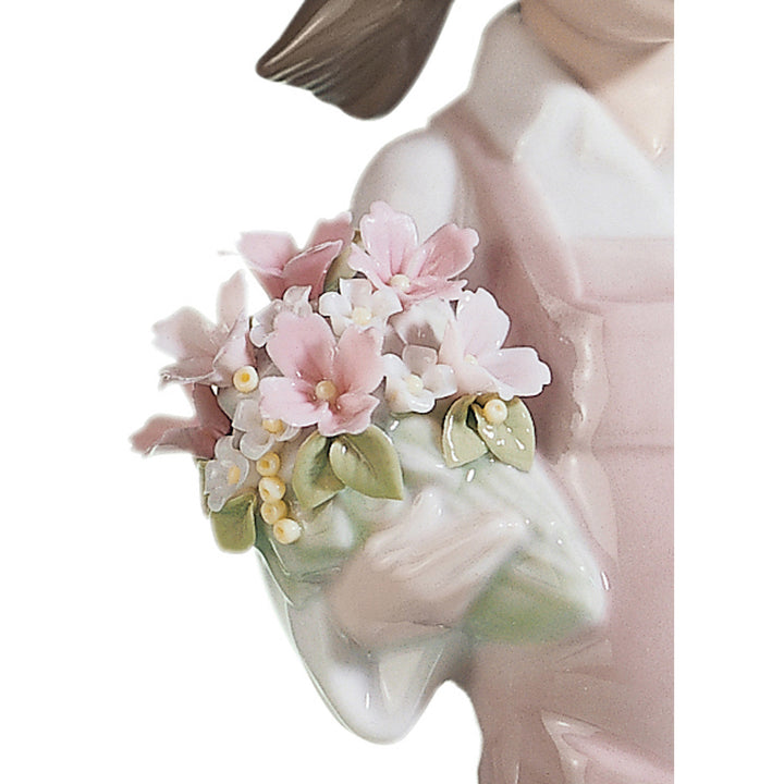 Image 4 Lladro Spring Girl Figurine - 01005217