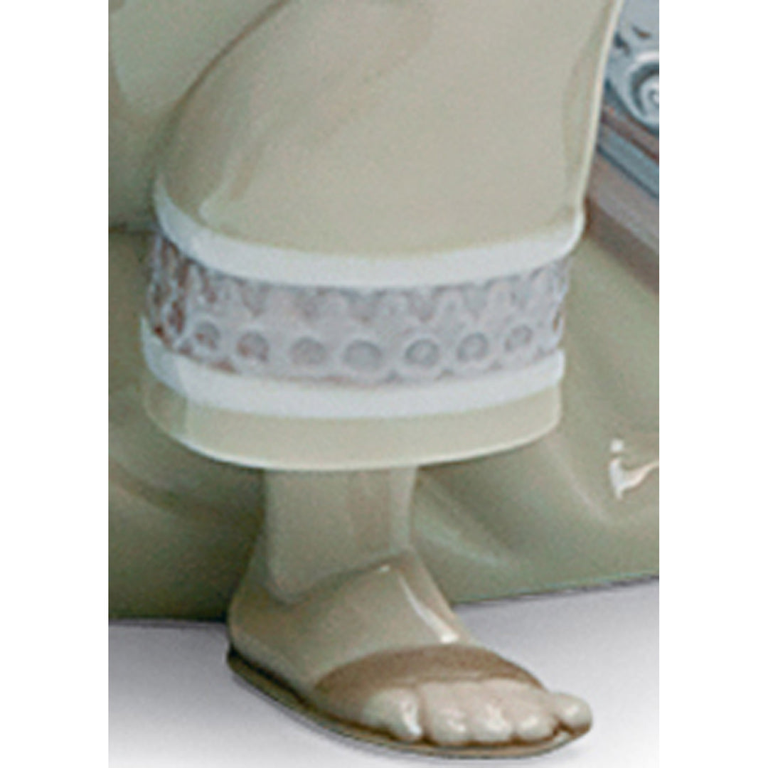 Image 3 Lladro Saint Joseph Nativity Figurine-II - 01005476