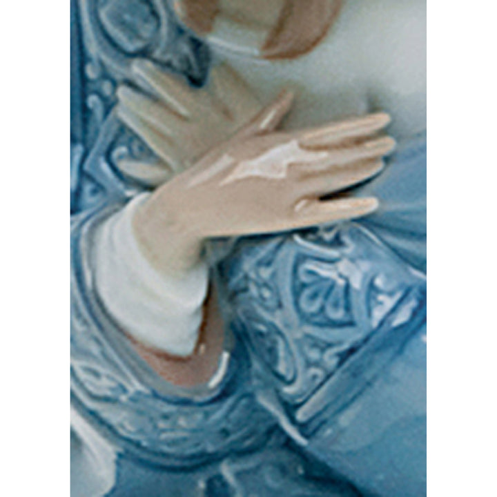 Image 3 Lladro Mary Nativity Figurine-II - 01005477