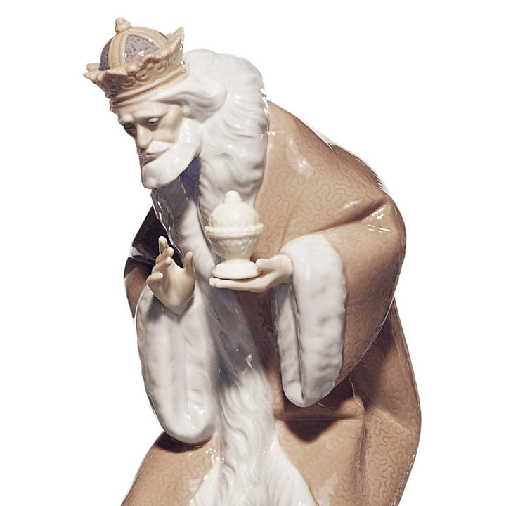 Image 2 Lladro King Melchior Nativity Figurine-II - 01005479