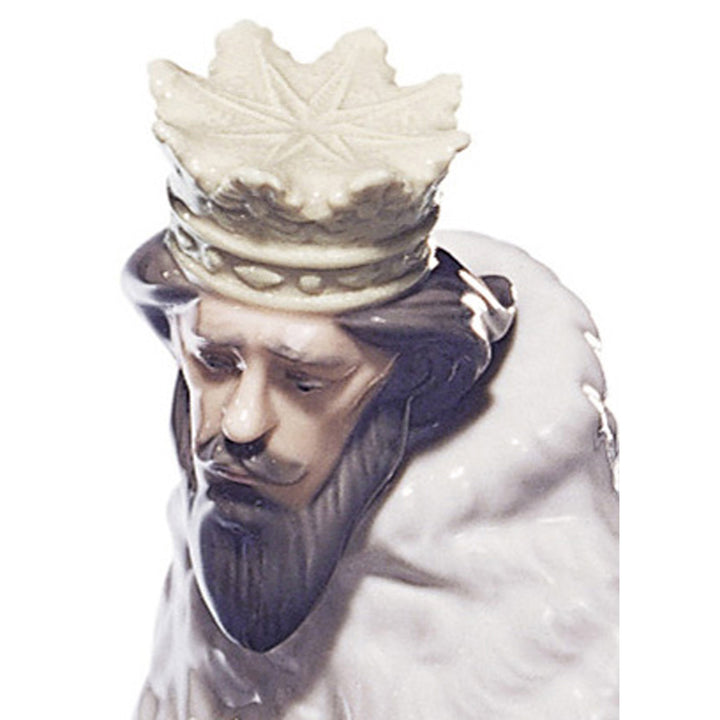 Image 3 Lladro King Gaspar Nativity Figurine-II - 01005480