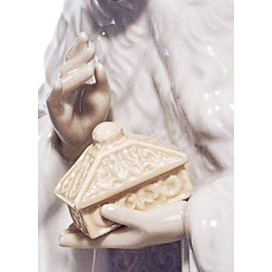 Image 4 Lladro King Gaspar Nativity Figurine-II - 01005480