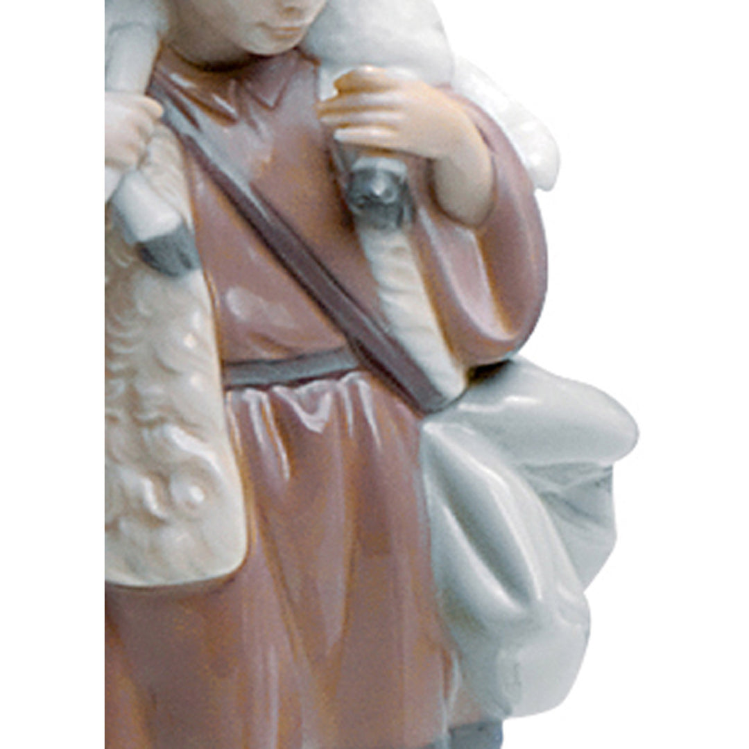 Image 5 Lladro Shepherd Boy Nativity Figurine - 01005485