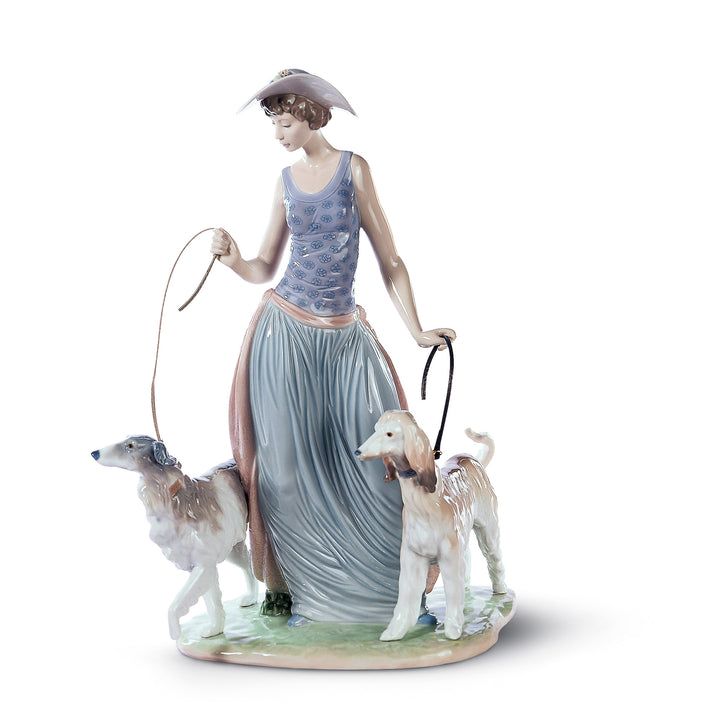 Lladro Elegant Promenade Woman Figurine - 01005802