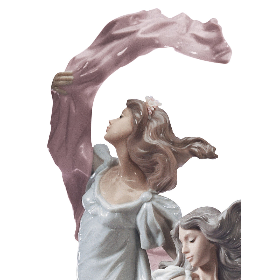 Image 5 Lladro Allegory of Liberty Women Figurine - 01005819