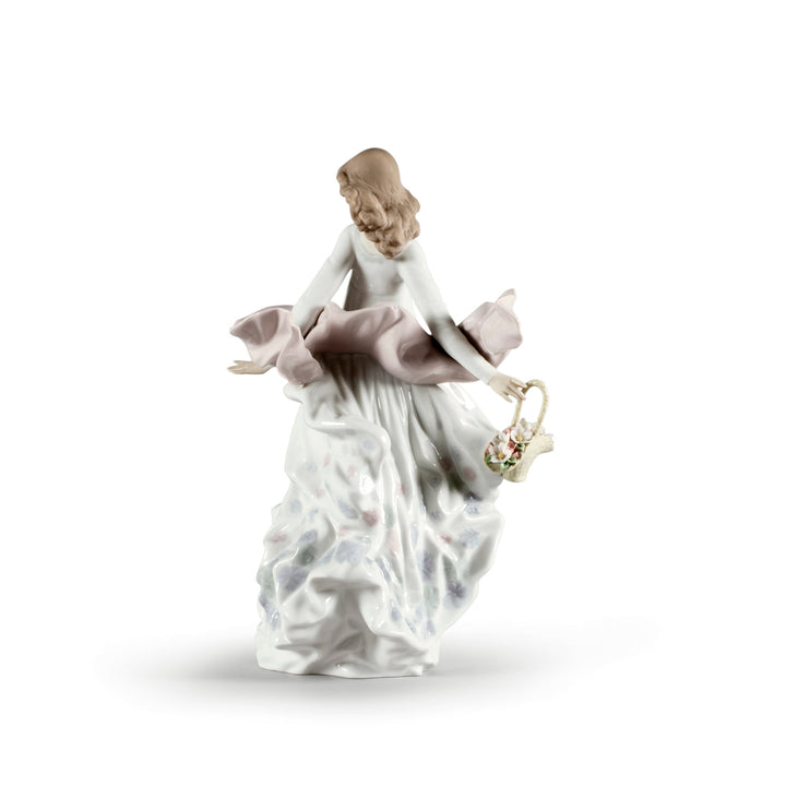Image 2 Lladro Spring Splendor Woman Figurine - 01005898