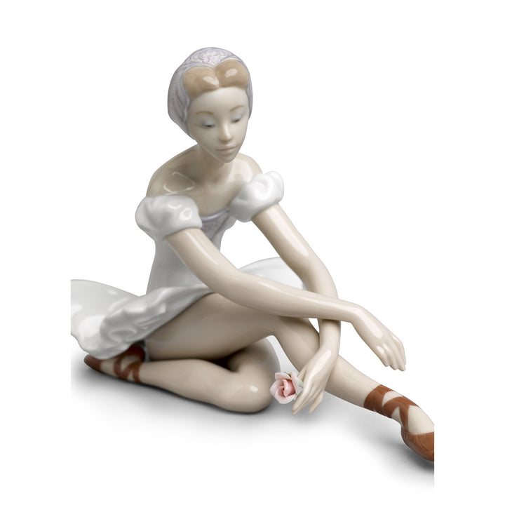 Image 2 Lladro Rose Ballet Figurine - 01005919