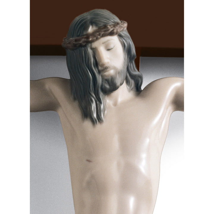Image 3 Lladro Our Saviour Crucifix Figurine Wall Art - 01006912