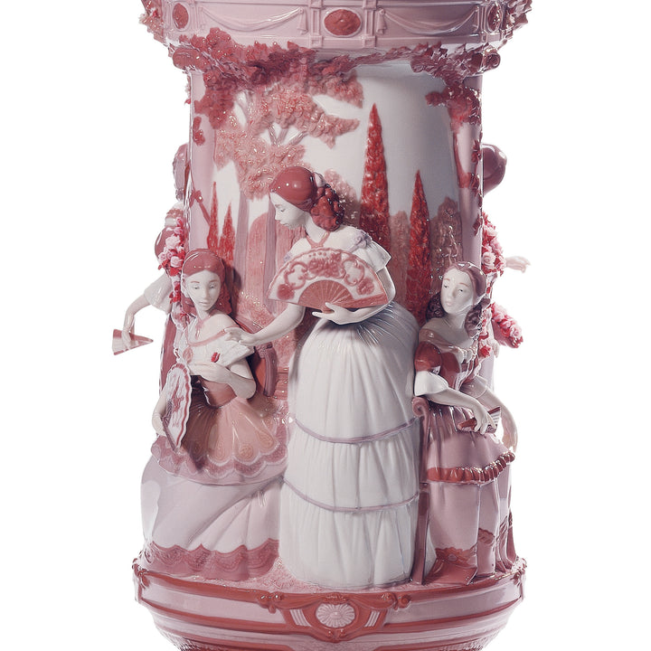 Image 2 Lladro Ladies in The Garden Vase. Limited Edition - 01007032