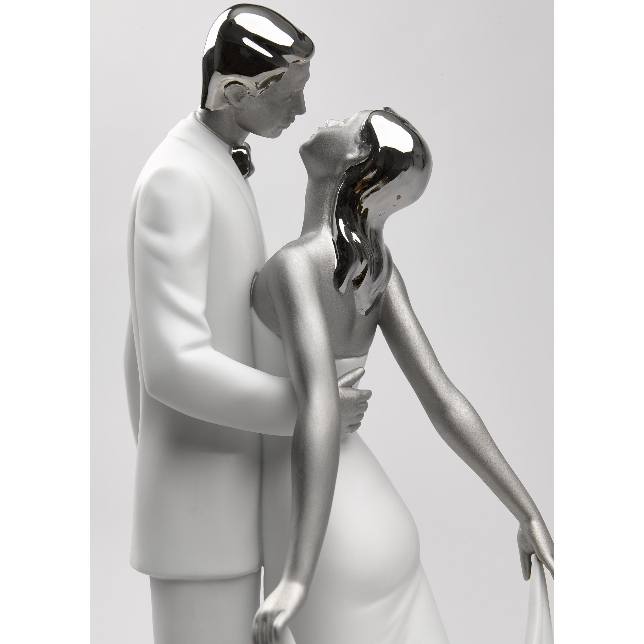 アンティーク雑貨 Happylove Lladro Penguin Love Figurine 01008414 – Biggs Ltd