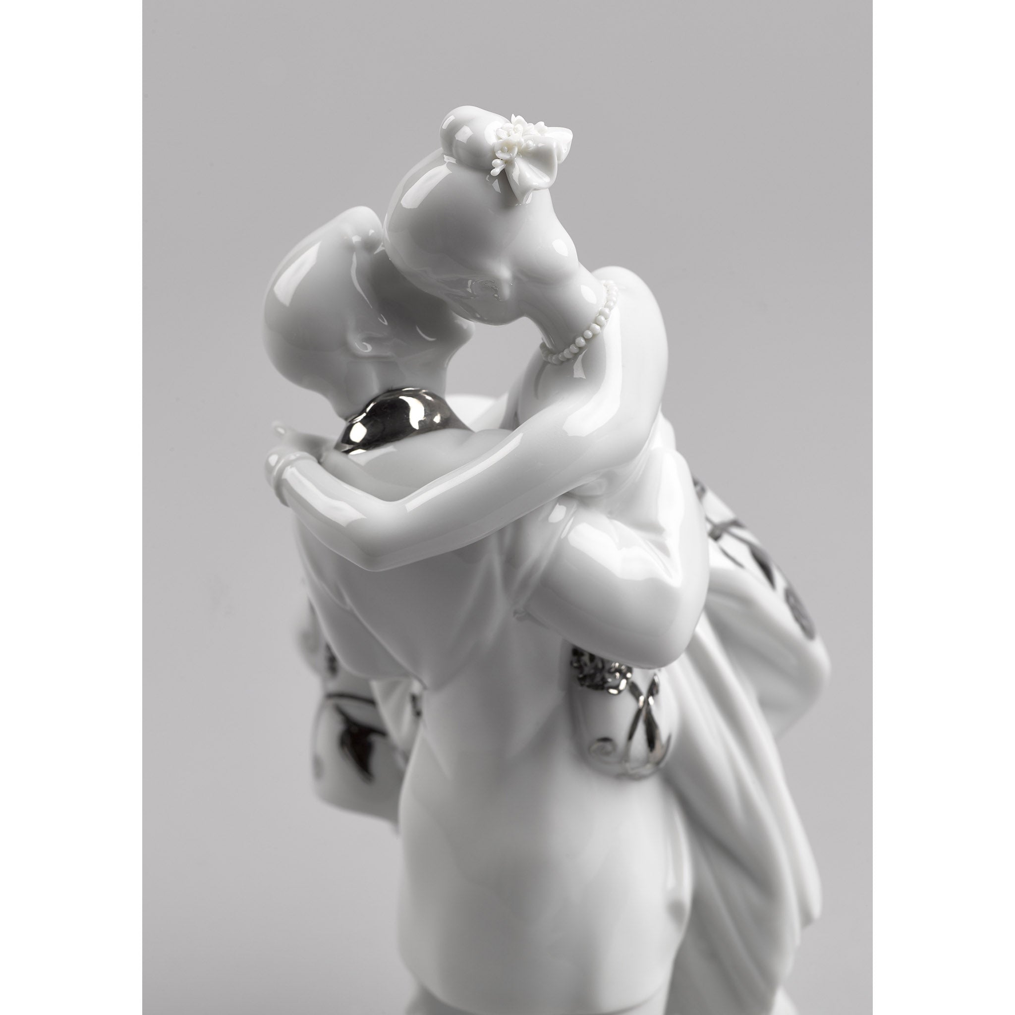 Lladro The Happiest Day Couple Figurine - Thumbnail 5