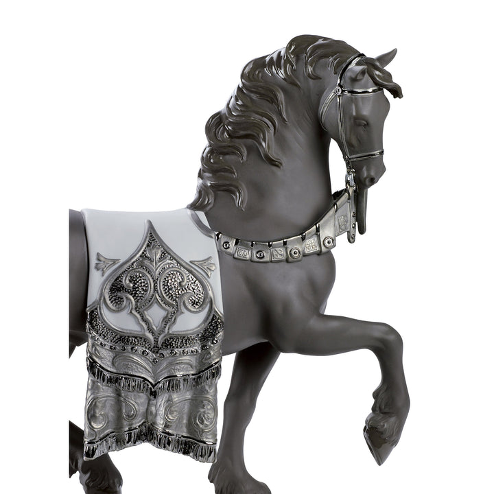 Image 2 Lladro A Regal Steed Horse Sculpture. Silver Lustre - 01007168