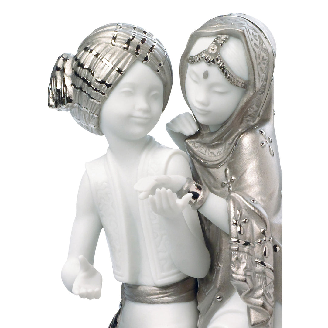 Image 3 Lladro Hindu Children Figurine. Silver Lustre - 01007169