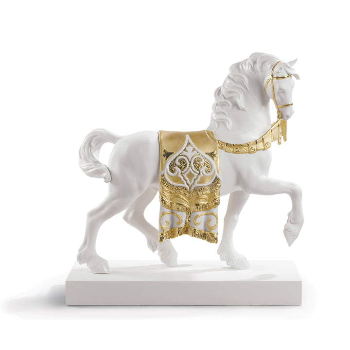 Lladro A Regal Steed Horse Sculpture. Golden Lustre - 01007186