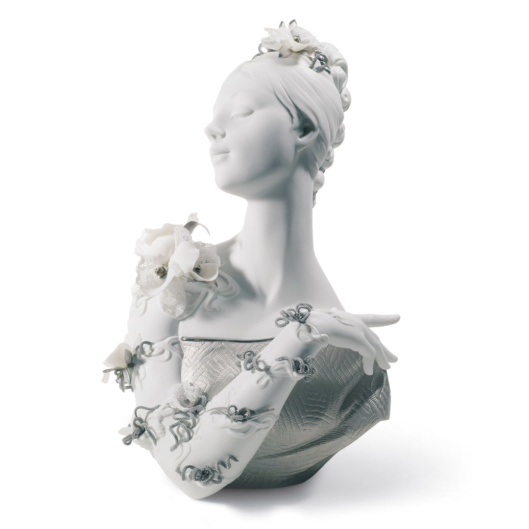 Lladro My Fair Lady Bust Figurine. Silver Lustre - 01007192