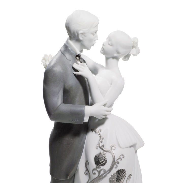Image 2 Lladro Lovers' Waltz Couple Figurine. Silver Lustre - 01007193