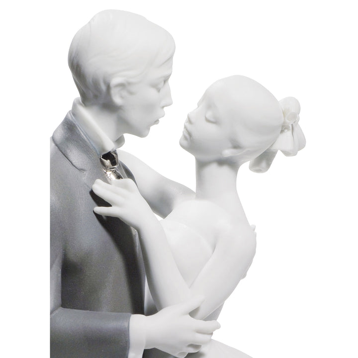 Image 4 Lladro Lovers' Waltz Couple Figurine. Silver Lustre - 01007193