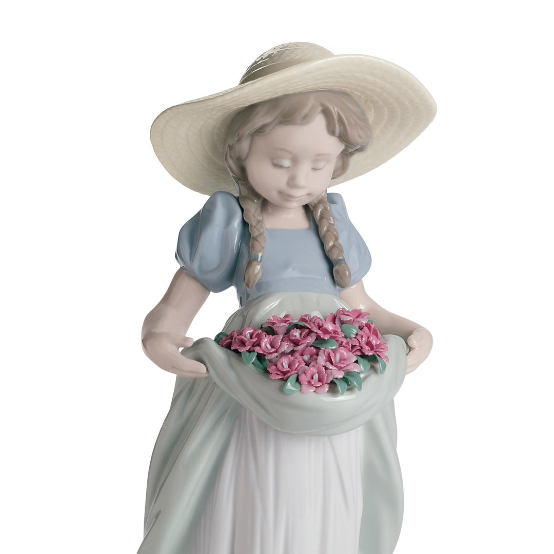 Image 2 Lladro Bountiful Blossoms Girl with Carnations Figurine - 01007229