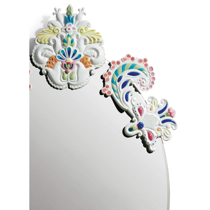 Image 2 Lladro Oval Wall Mirror without Frame. Multicolor. Limited Edition - 01007834