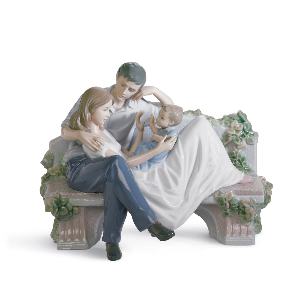 Lladro A Priceless Moment Couple Figurine - 01008056