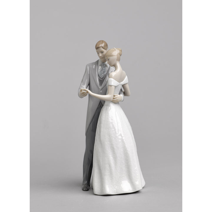 Image 3 Lladro Together Forever Couple Figurine - 01008107