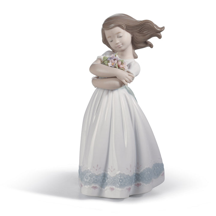 Lladro Tender innocence Girl Figurine - 01008248