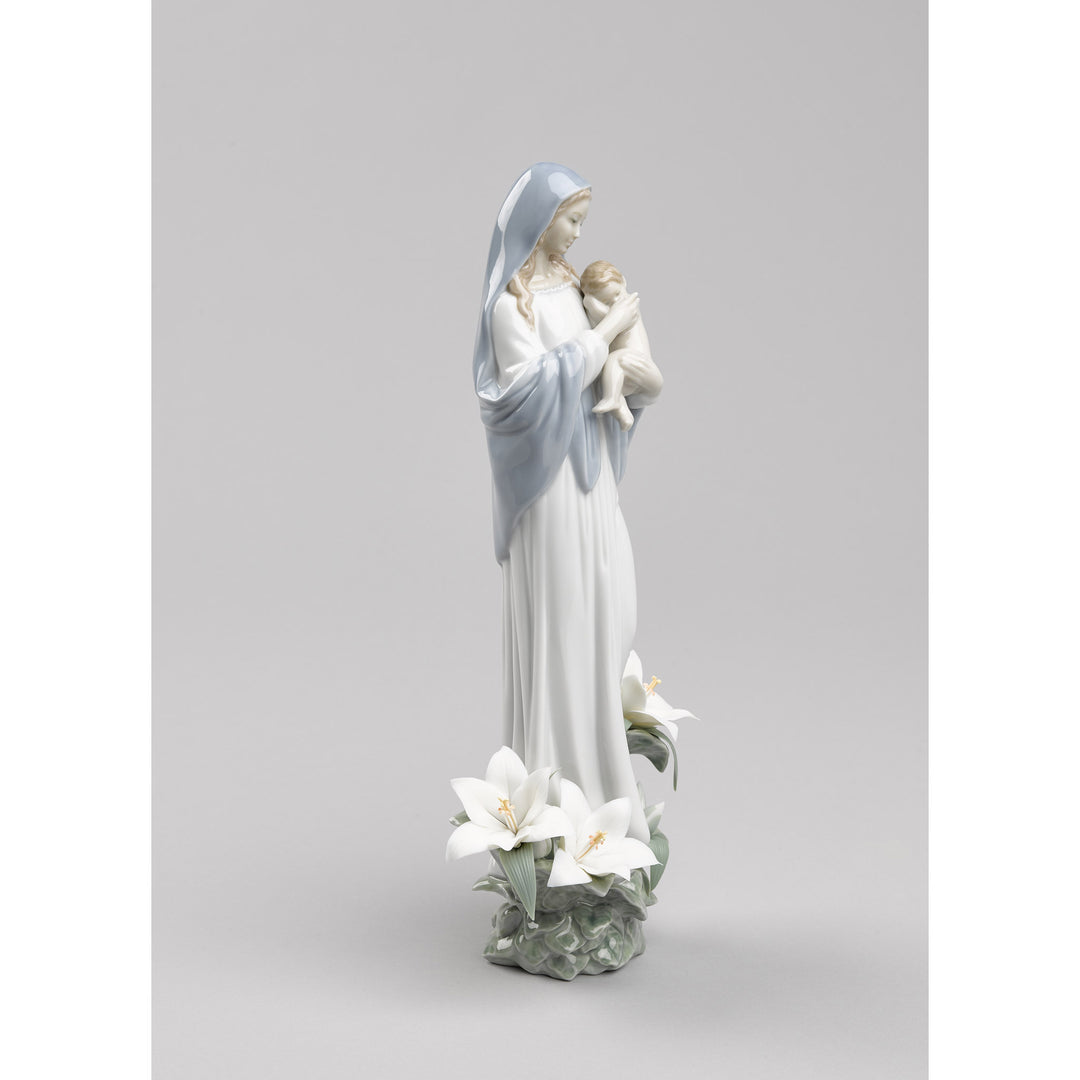 Image 5 Lladro Madonna of The Flowers Figurine - 01008322